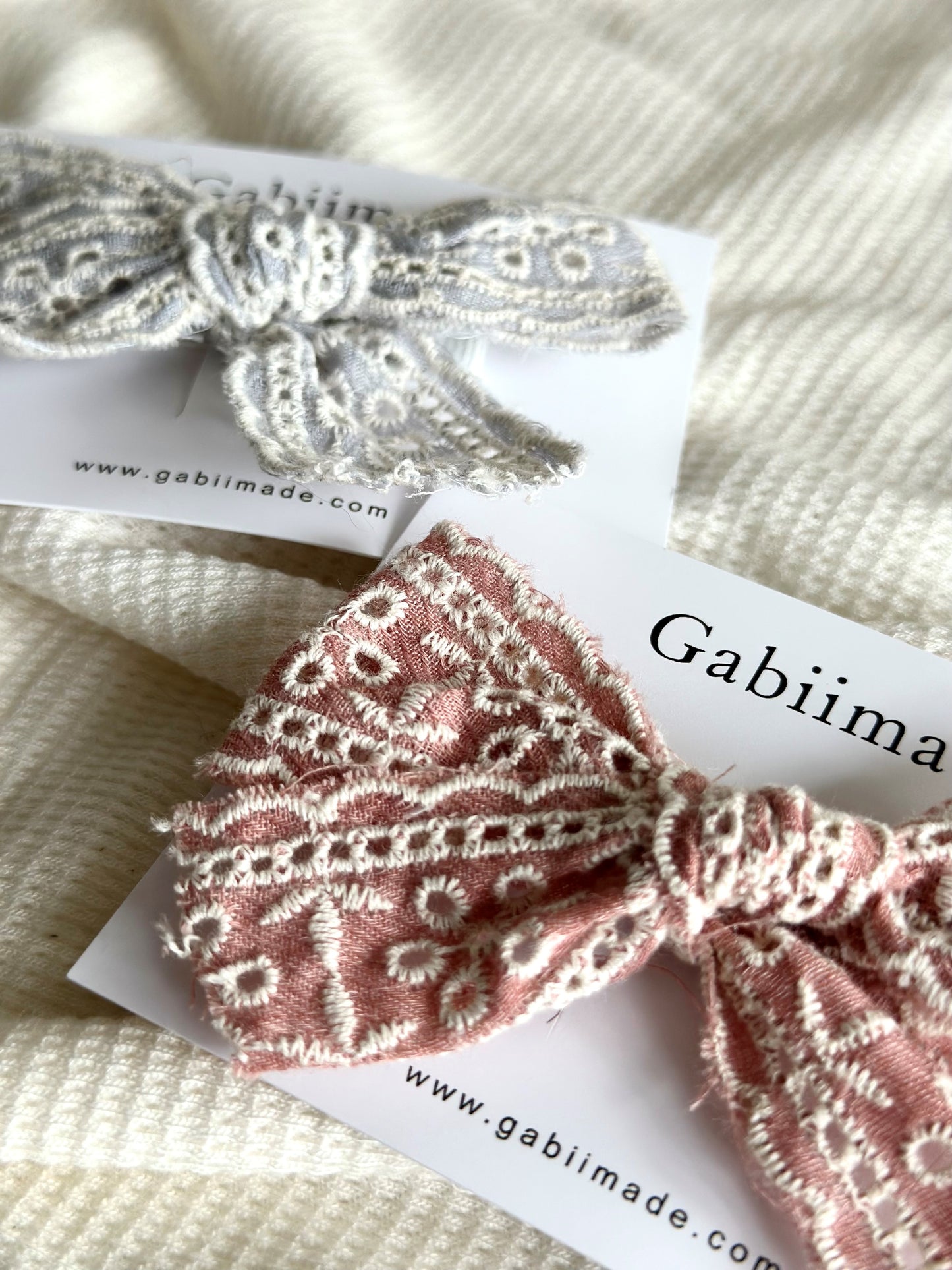 Lace Bow | Single Bow