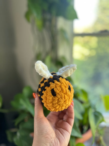 Crochet Bumblebee Plushie