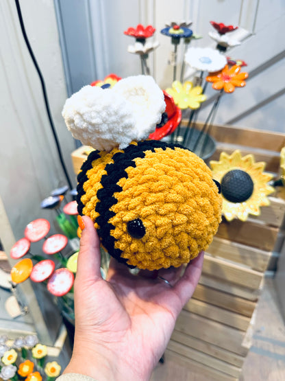 Crochet Bumblebee Plushie